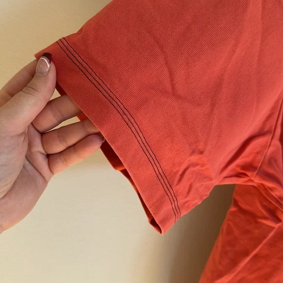 Adidas original adventure tshirt - Picture 4 of 5